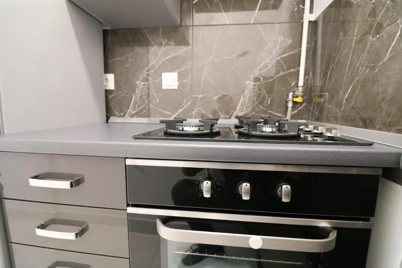 Sneky Apartment Pula Croatia