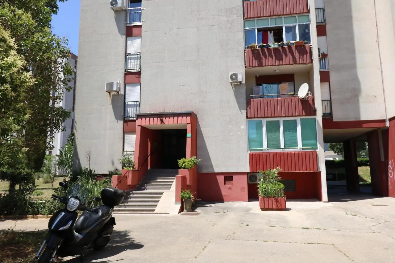 Sneky Apartment Pula Croatia